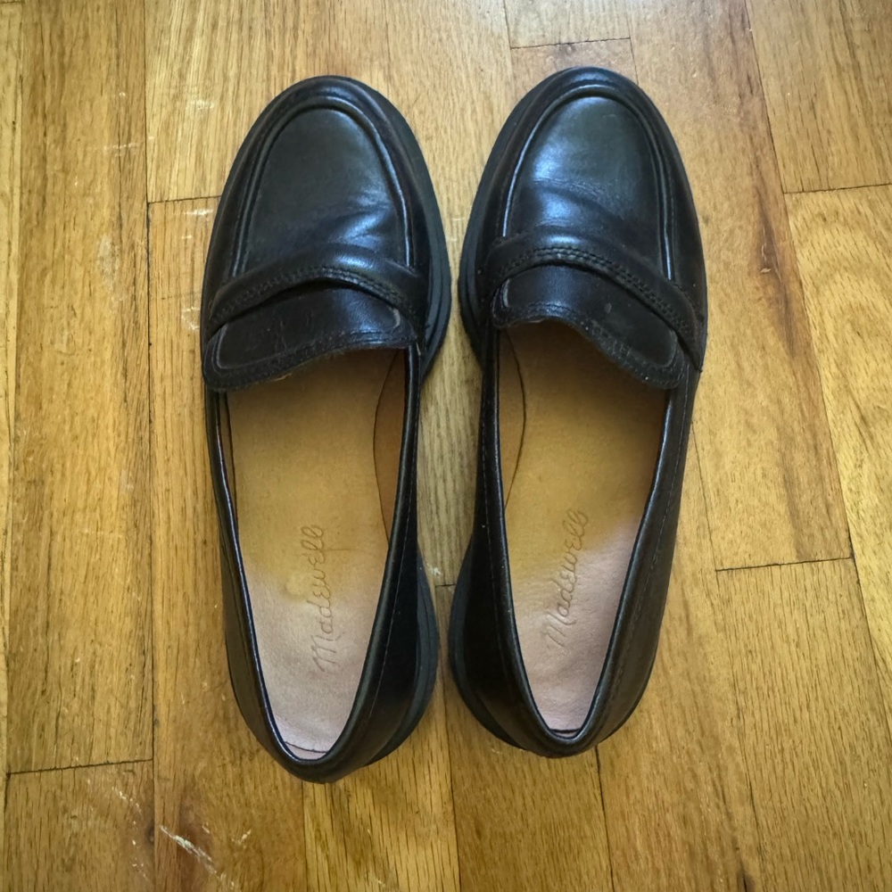 Madewell Bradley Lugsole Black Loafers in Leather- Women’s size 8